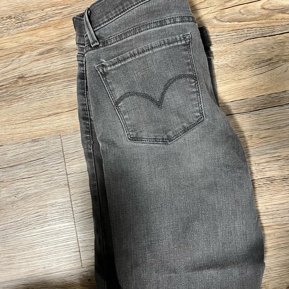 LEVI’S 710 SUPER SKINNY JEANS - Picture 4 of 4